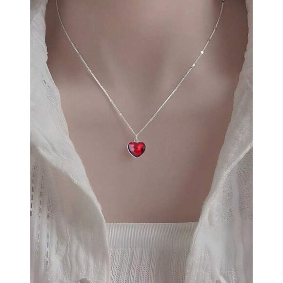 Heart-Shaped Red Crystal Pendant Necklace 925 Sterling Silver Women Jewelry Gift - Picture 2 of 6